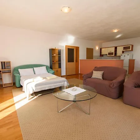 Appartement Mijo - Suhi Potok Jesenice (Split-Dalmatia)